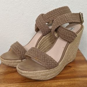 Steve Madden Fantasik Taupe Woven Espadrille Wedge